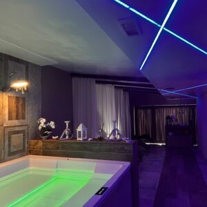 DUE CUORI ED UNA SPA